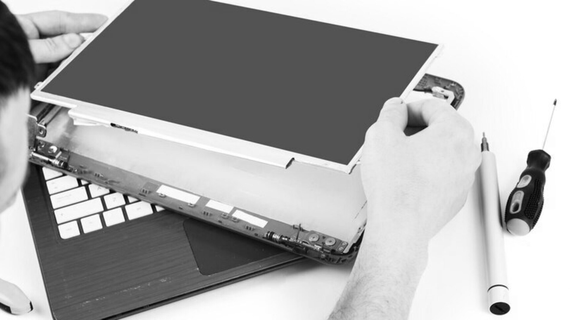 Замена матрицы ноутбука